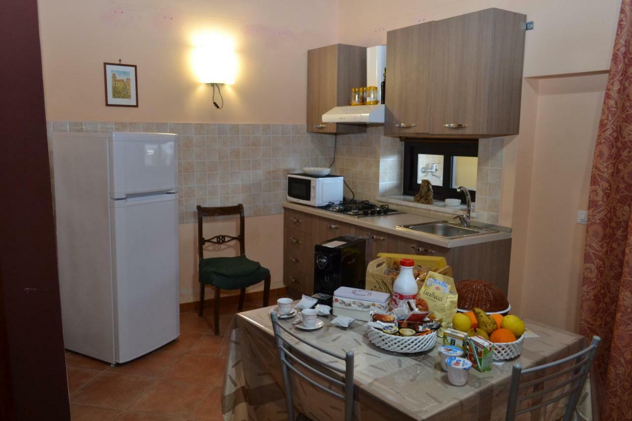 B&B Jolly House Bolognetta Buitenkant foto