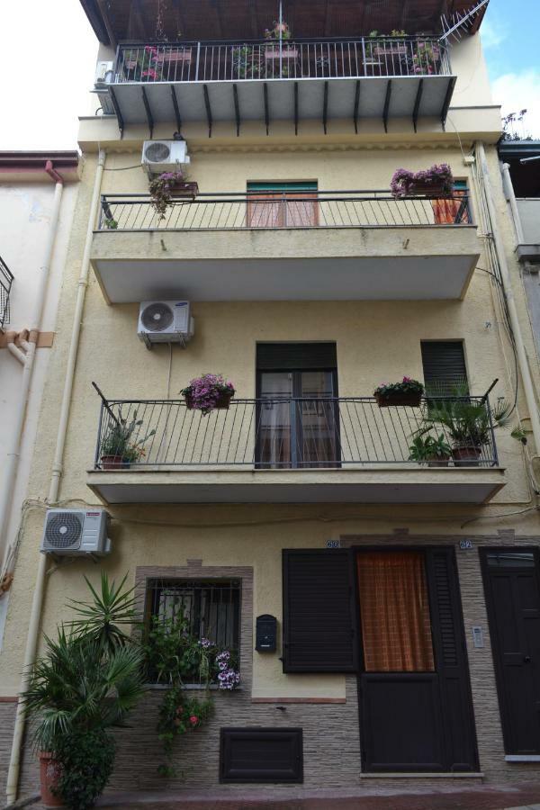 B&B Jolly House Bolognetta Buitenkant foto
